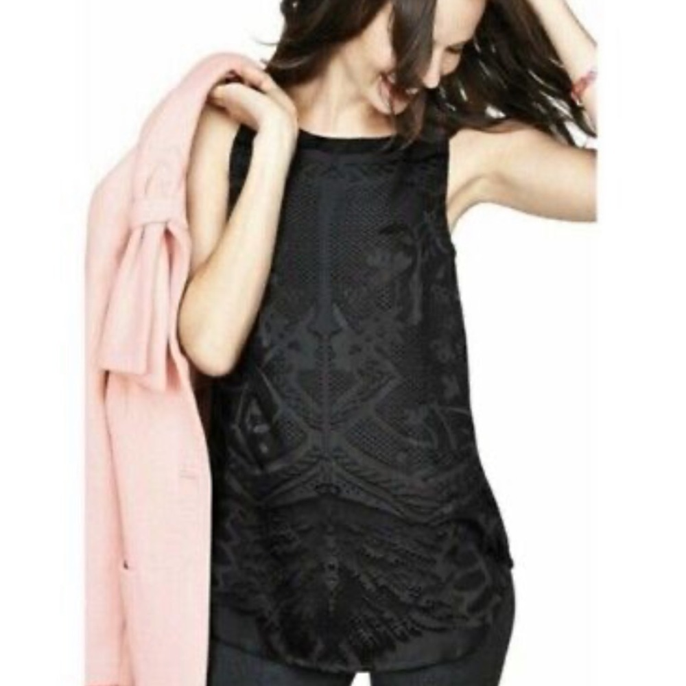 Cabi Holiday Jubilee Top‎ #148